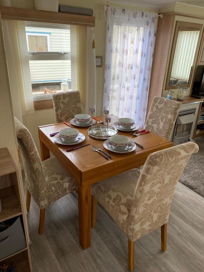All Seasons Weavers Cottage Holmfirth Bagian luar foto